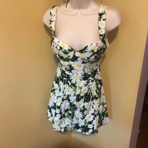 LF never worn flower romper